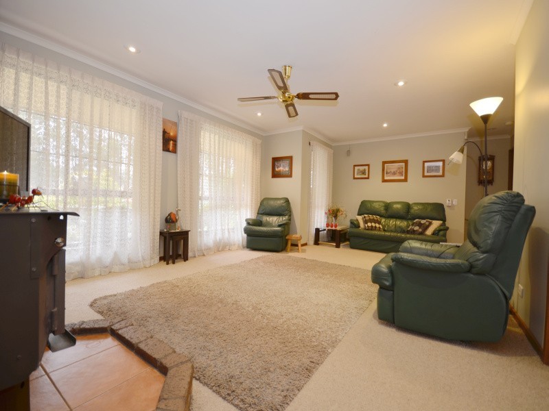 2115 Ballan-Daylesford Road, Leonards Hill VIC 3461