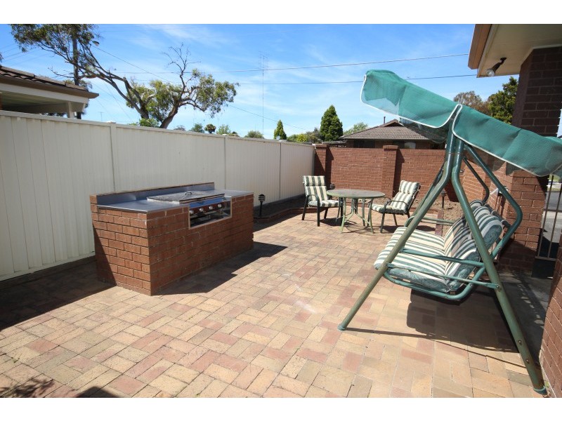 18 Cedric Street, Wendouree VIC 3355