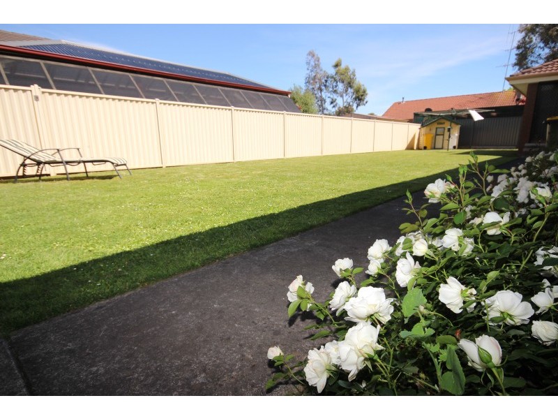 18 Cedric Street, Wendouree VIC 3355