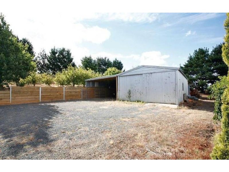 128 Jacks Road, Linton VIC 3360