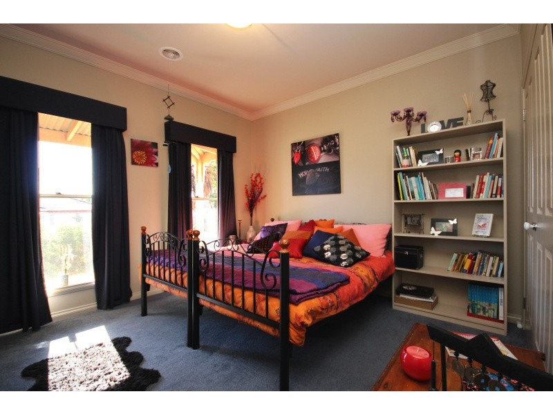 2 Canadian Springs Drive, Canadian VIC 3350