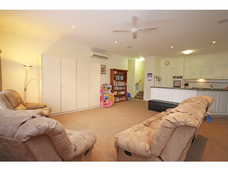 216 Wilson Street, Canadian VIC 3350