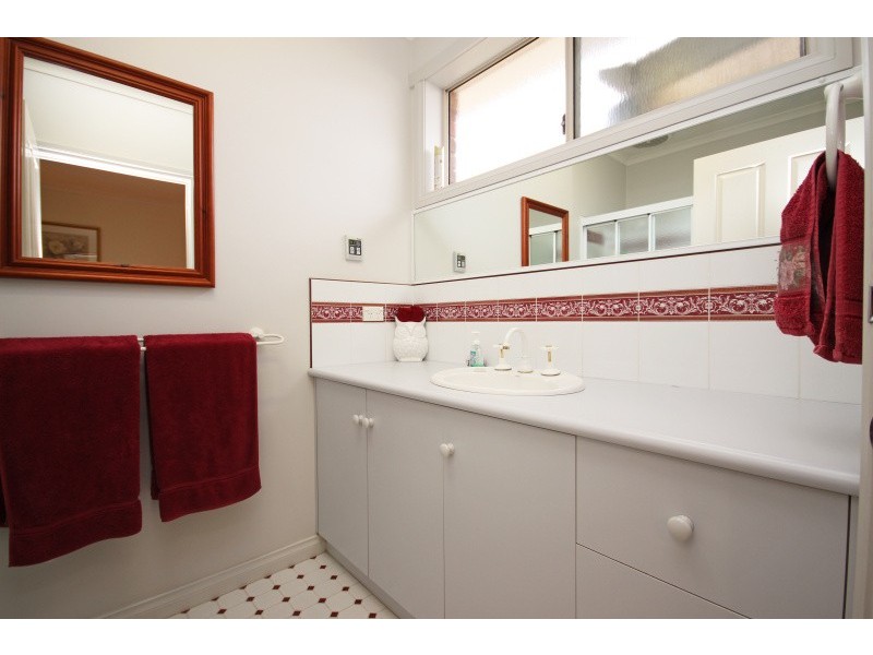 216 Wilson Street, Canadian VIC 3350