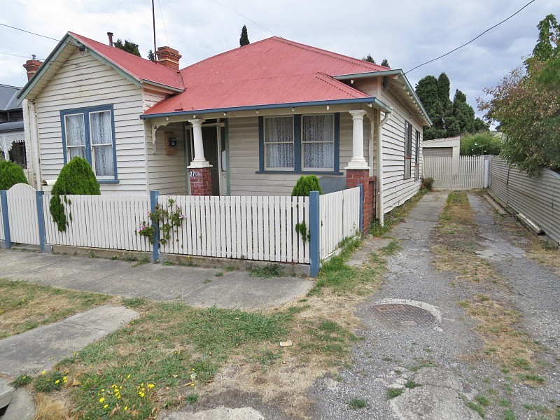 27 Baird Street, Ballarat Central VIC 3350