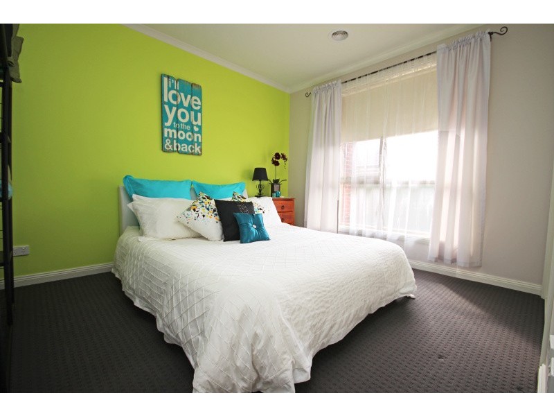 8 Rimmington Drive, Sebastopol VIC 3356