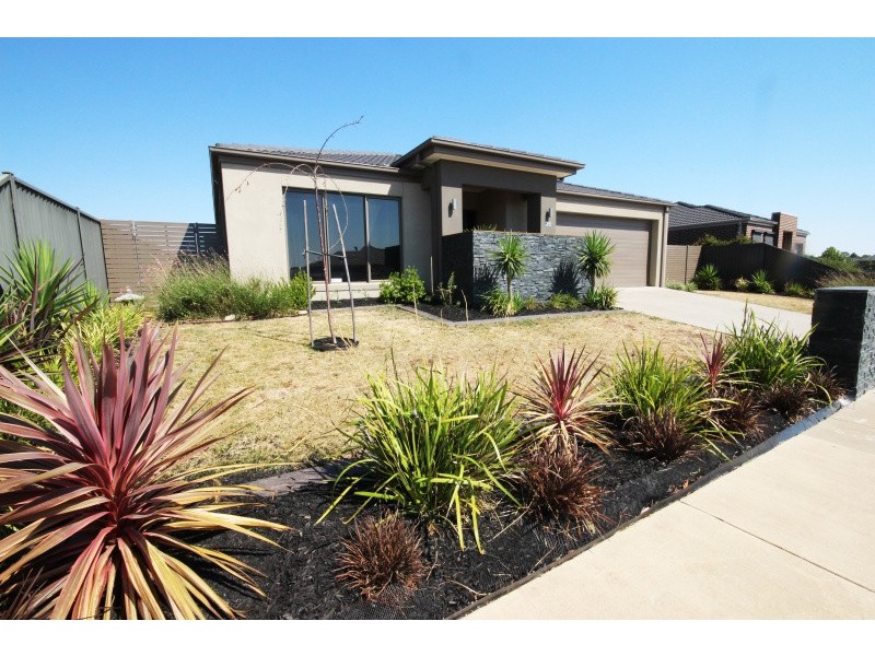 36 Lawrie Drive, Alfredton VIC 3350