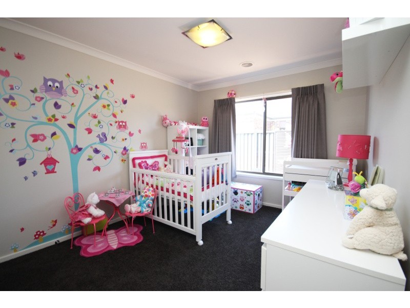 36 Lawrie Drive, Alfredton VIC 3350