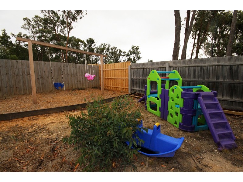 20 Zoe Drive, Mount Helen VIC 3350