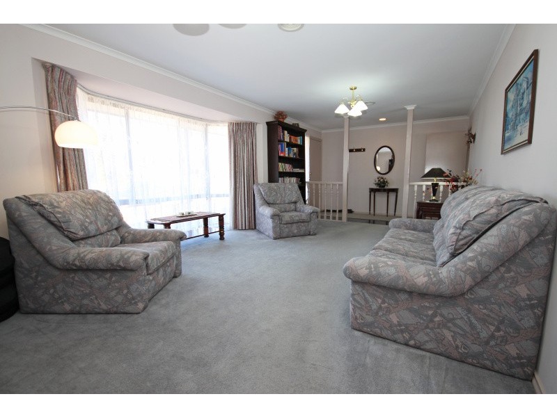 75 Elaine Avenue, Alfredton VIC 3350