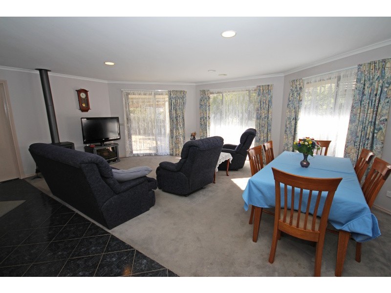 75 Elaine Avenue, Alfredton VIC 3350