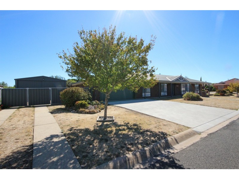 75 Elaine Avenue, Alfredton VIC 3350