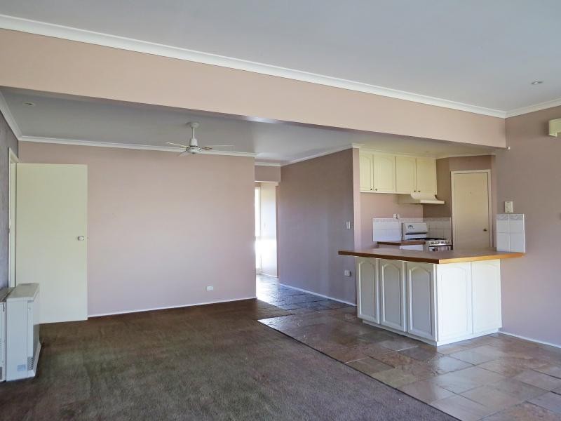 3 Laurine Court, Wendouree VIC 3355