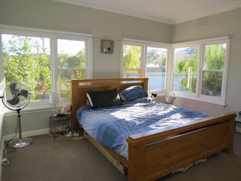 38 Corbett Street, Ballarat East VIC 3350