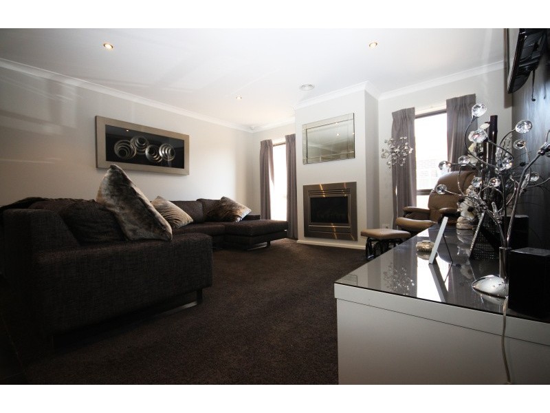 36 Lawrie Drive, Alfredton VIC 3350