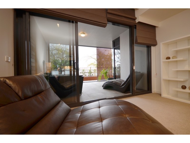 GL 6/18-22 Wendouree Parade, Lake Wendouree VIC 3350