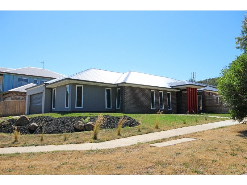 13 Heron Ridge, Brown Hill VIC 3350