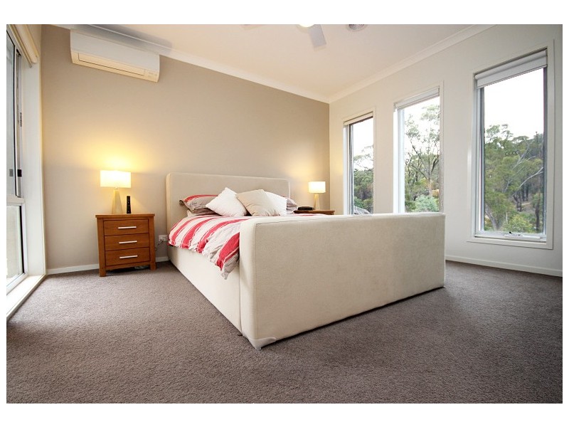 20 Zoe Drive, Mount Helen VIC 3350