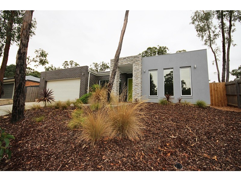 20 Zoe Drive, Mount Helen VIC 3350