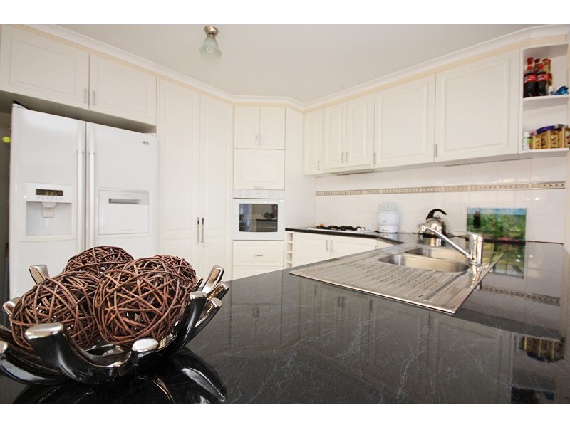 14 Shasta Drive, Delacombe VIC 3356