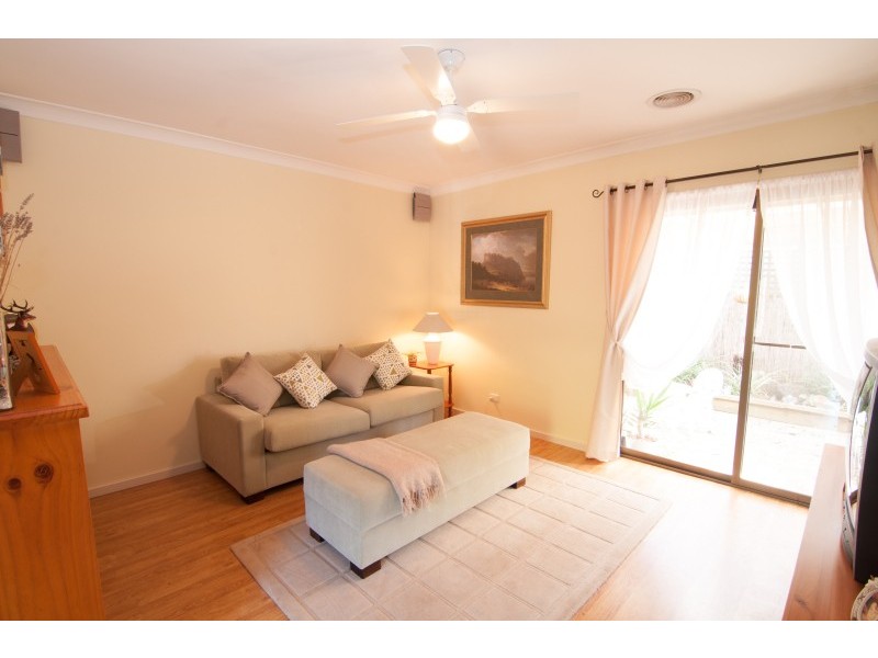 37 Howe Street, Miners Rest VIC 3352