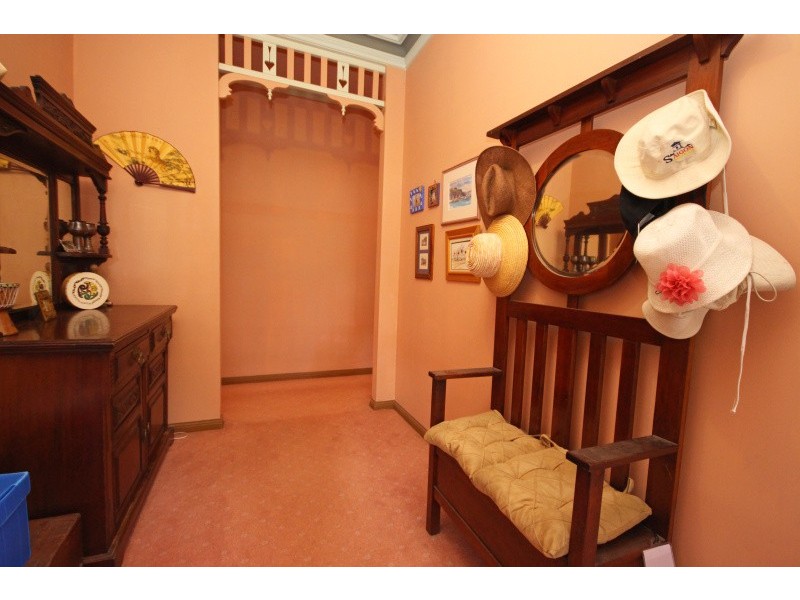 55 Spratlings Road, Ross Creek VIC 3351