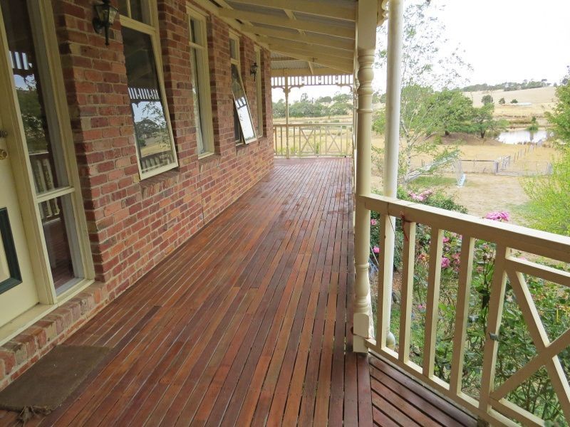 55 Spratlings Road, Ross Creek VIC 3351