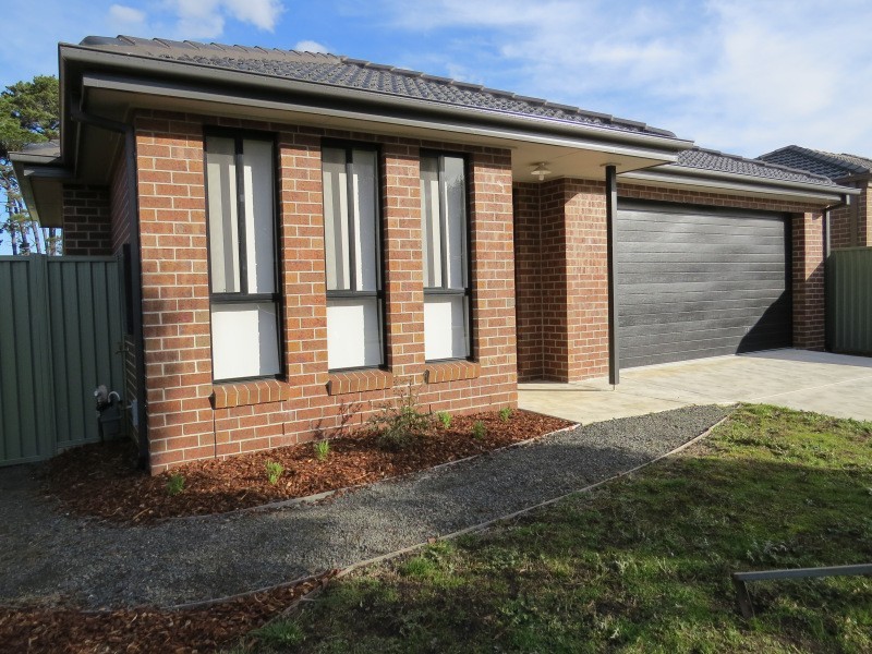 40 Delaney Drive, Miners Rest VIC 3352