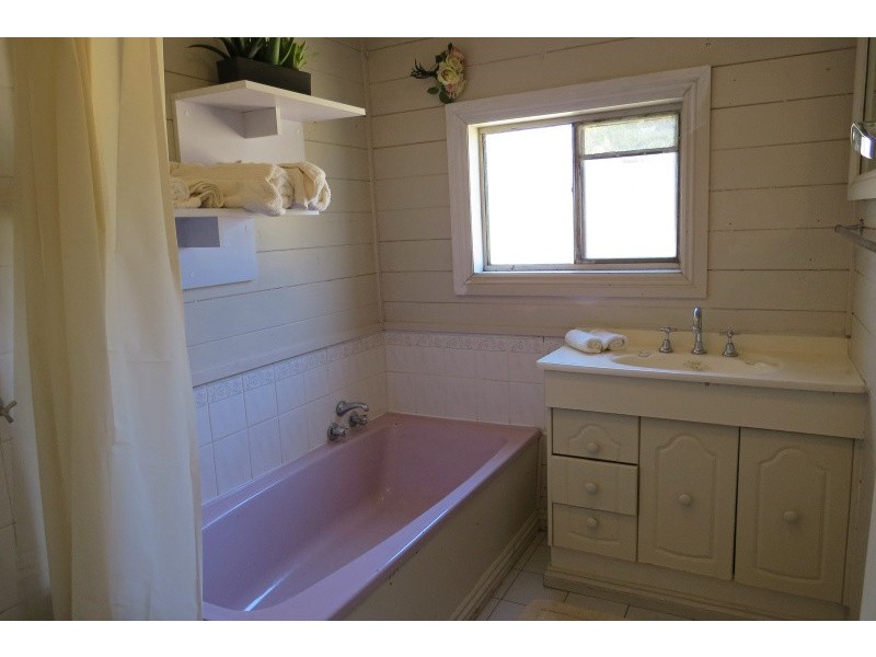 410 Clarendon-Lal Lal Road, Lal Lal VIC 3352