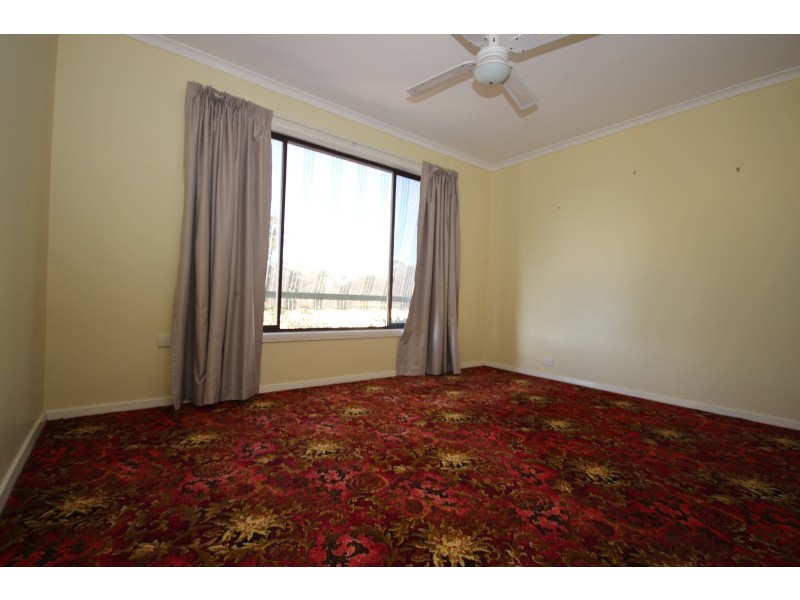 786 Brays Road, Ross Creek VIC 3351