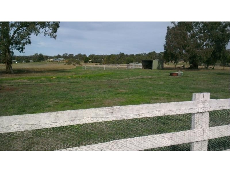 36 Bute Close, Clunes VIC 3370