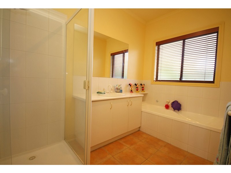 179 Bells Road, Smythes Creek VIC 3351