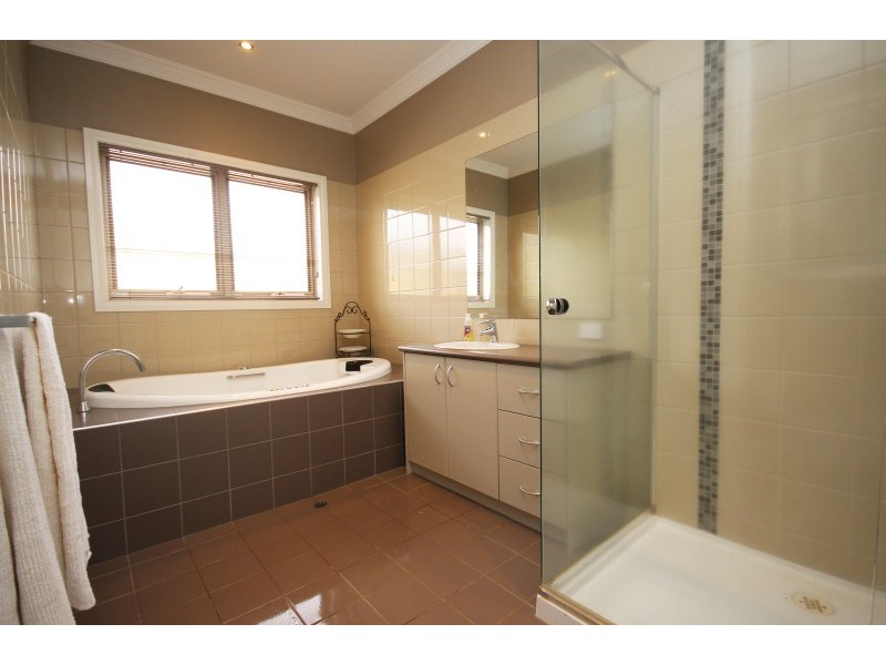 308a Lylia Avenue, Mount Clear VIC 3350