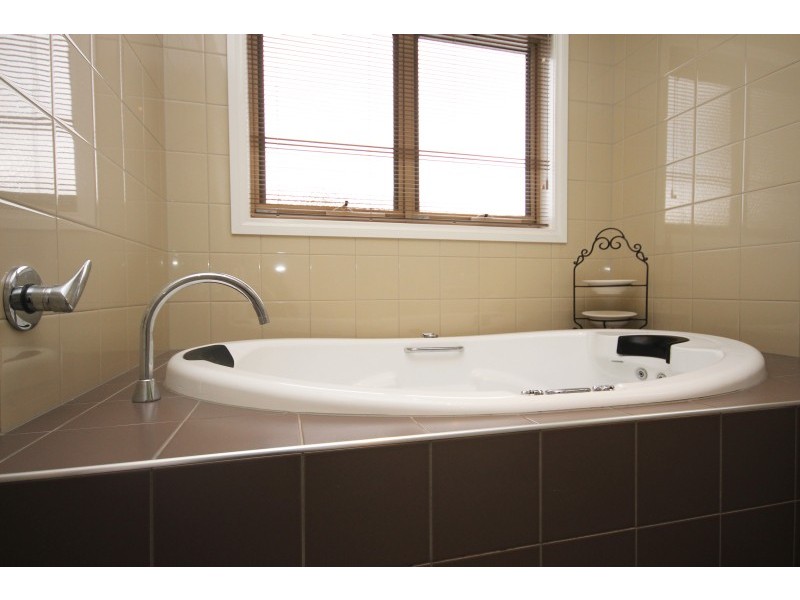 308a Lylia Avenue, Mount Clear VIC 3350