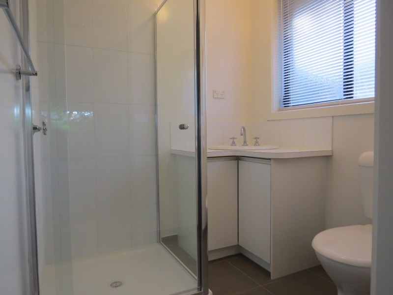 410-412 High Street, Learmonth VIC 3352