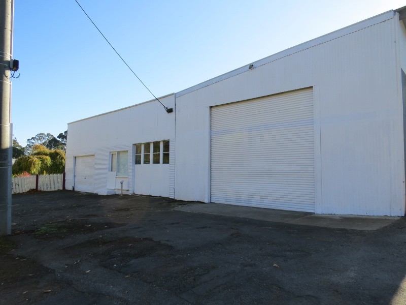 410-412 High Street, Learmonth VIC 3352