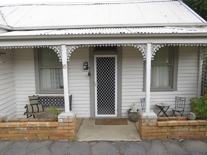 16 Glazebrook Street, Ballarat VIC 3350