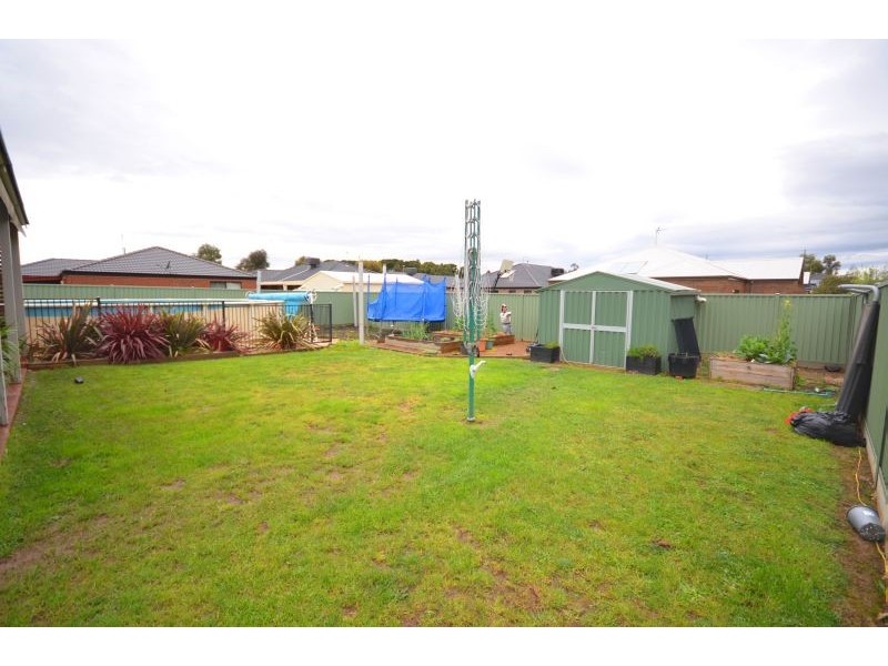 7 Selwyn Street, Miners Rest VIC 3352