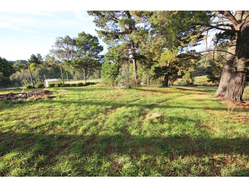 13 Arapiles Street, Nerrina VIC 3350