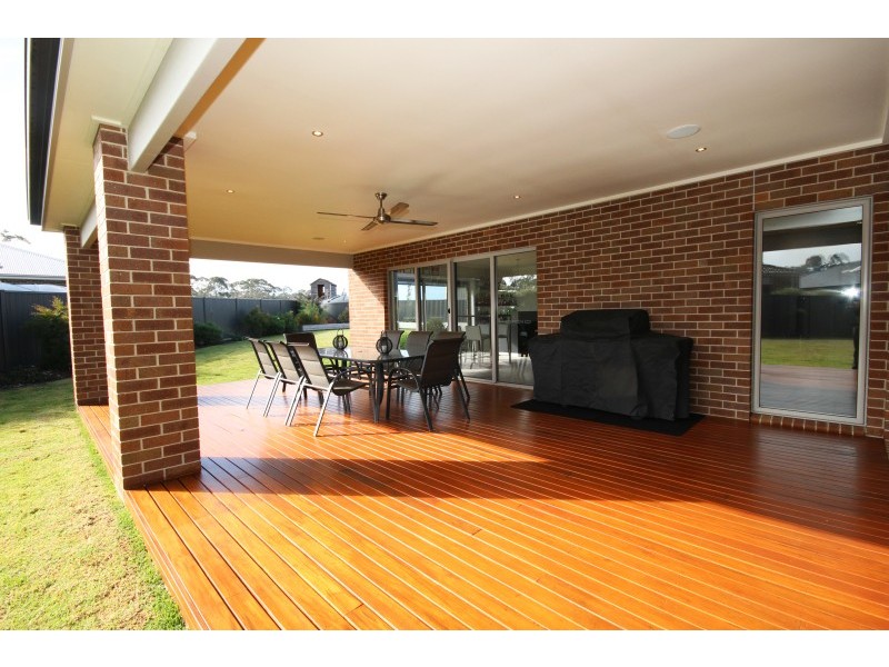 7 Exmoor Court, Alfredton VIC 3350