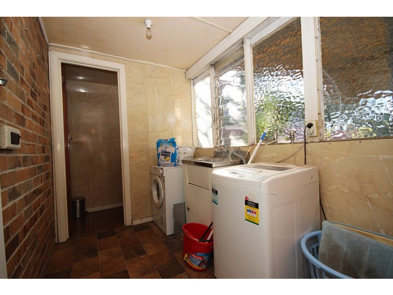 10 Brinkley Avenue, Wendouree VIC 3355