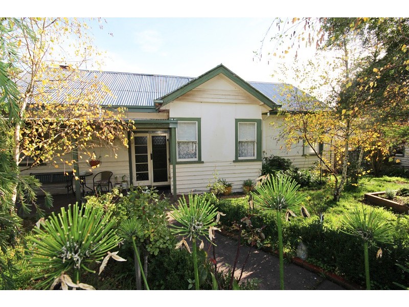 636 Bond Street, Golden Point VIC 3350