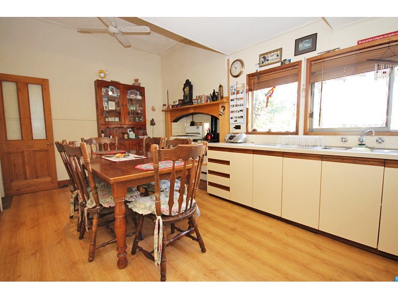 636 Bond Street, Golden Point VIC 3350