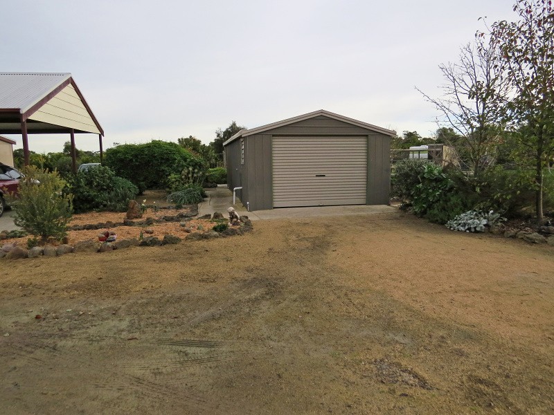 1 Christopher Court, Lismore VIC 3324