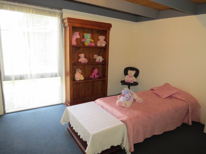 2270 Glenelg Highway, Scarsdale VIC 3351