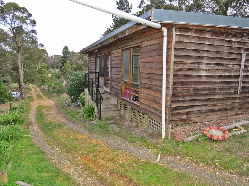 2270 Glenelg Highway, Scarsdale VIC 3351