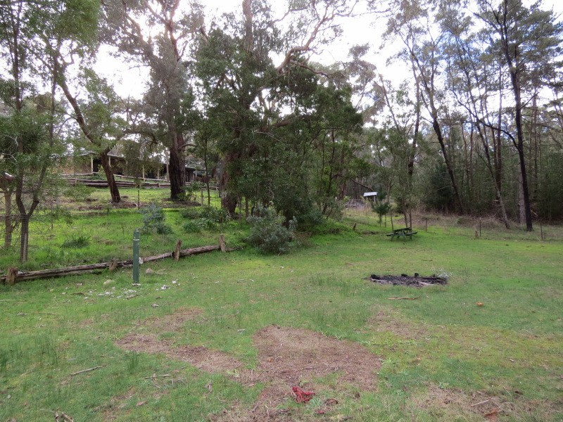 2270 Glenelg Highway, Scarsdale VIC 3351