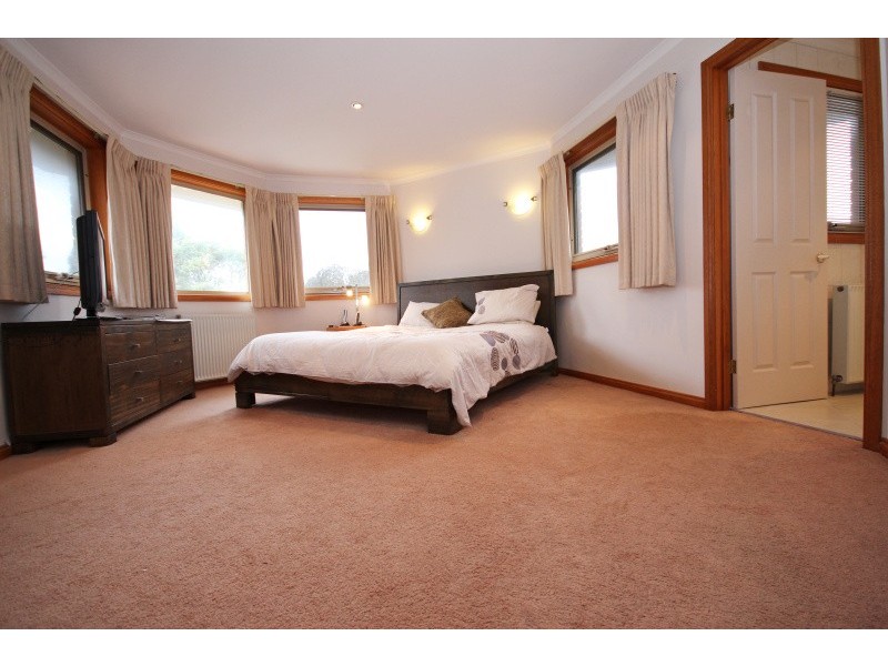 119 Bogong Avenue, Invermay Park VIC 3350