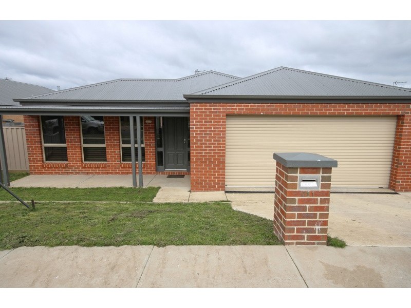 211 Walker Street, Sebastopol VIC 3356