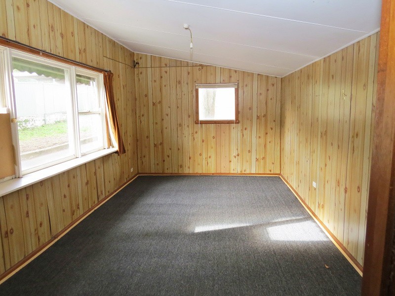 412 Peel Street North, Black Hill VIC 3350