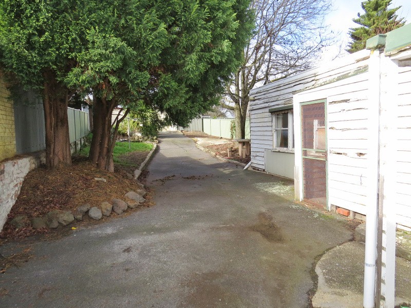 412 Peel Street North, Black Hill VIC 3350